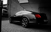  Bentley Continental GTS Black Edition   